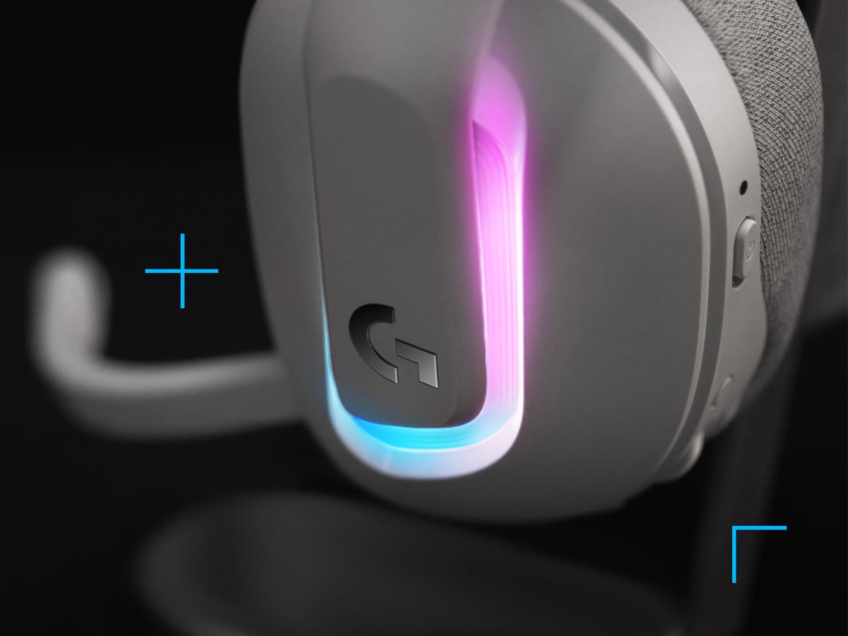 Słuchawki bezprzewodowe Logitech G522 Lightspeed Białe - Grafika lifestyle
