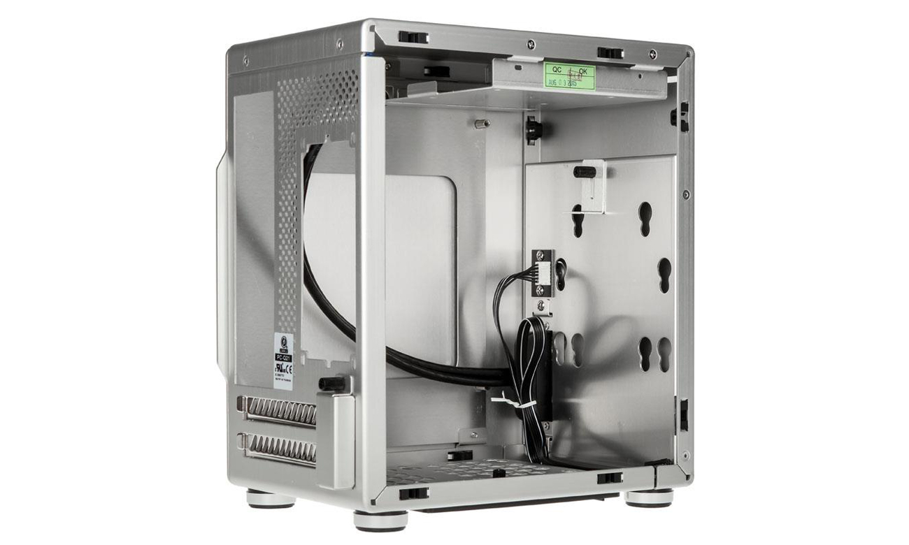 Obudowa do komputera Lian LiPC-Q21A wentylacja filtry przeciwkurzowe