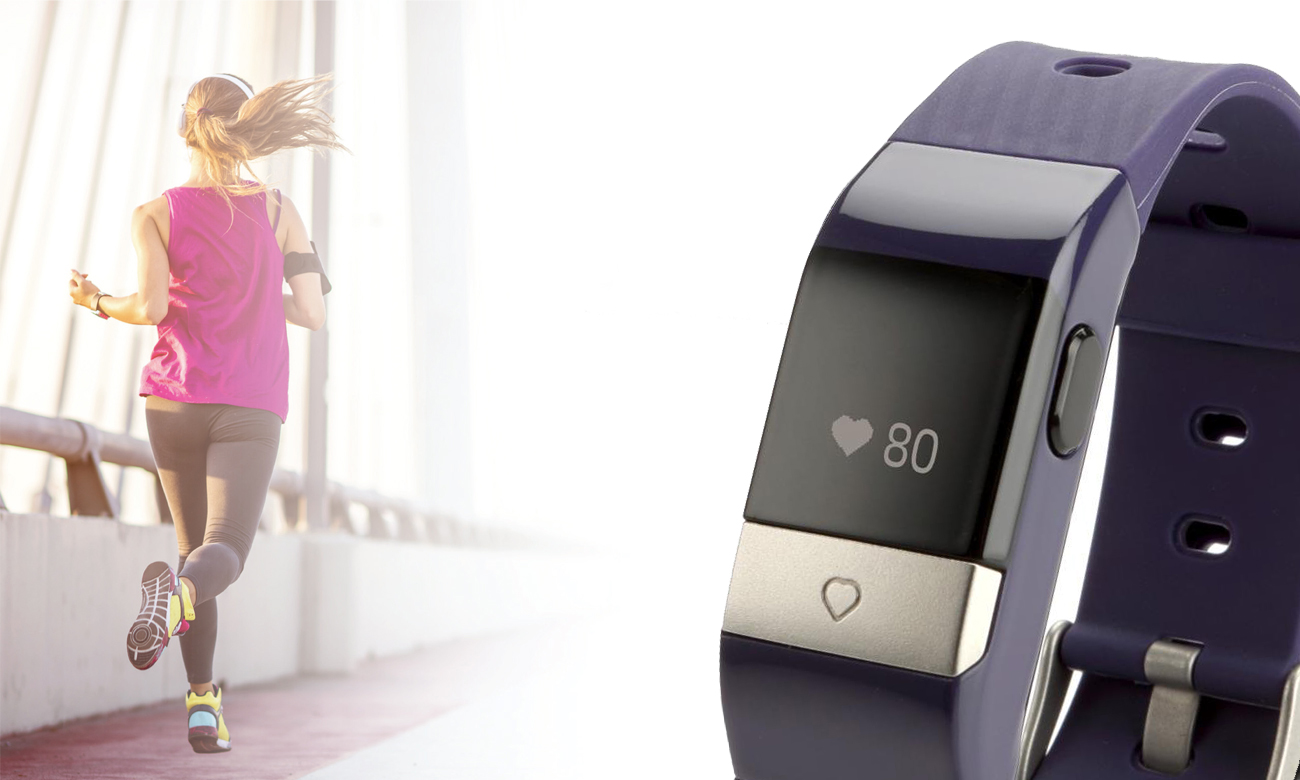 Mio MiVia Essential Purple komunikacja ze smartfonem