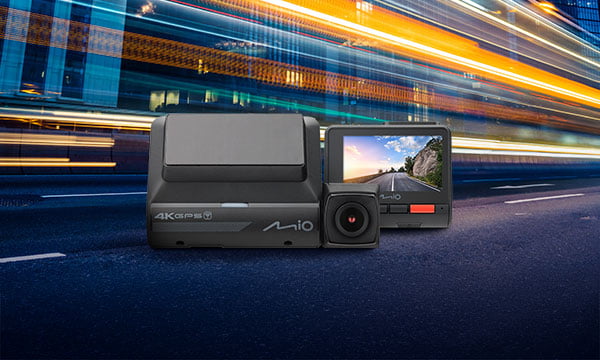 Wideorejestrator Mio MiVue™ 956W - key visual