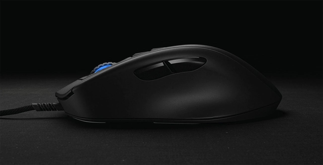 Mionix Naos PRO przyciski boczne