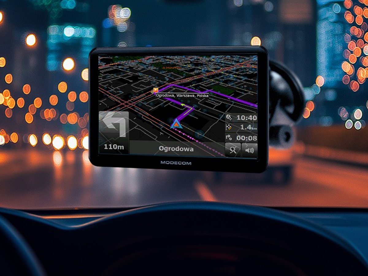 Nawigacja samochodowa MODECOM FreeWAY CX 7.4 - Grafika lifestyle