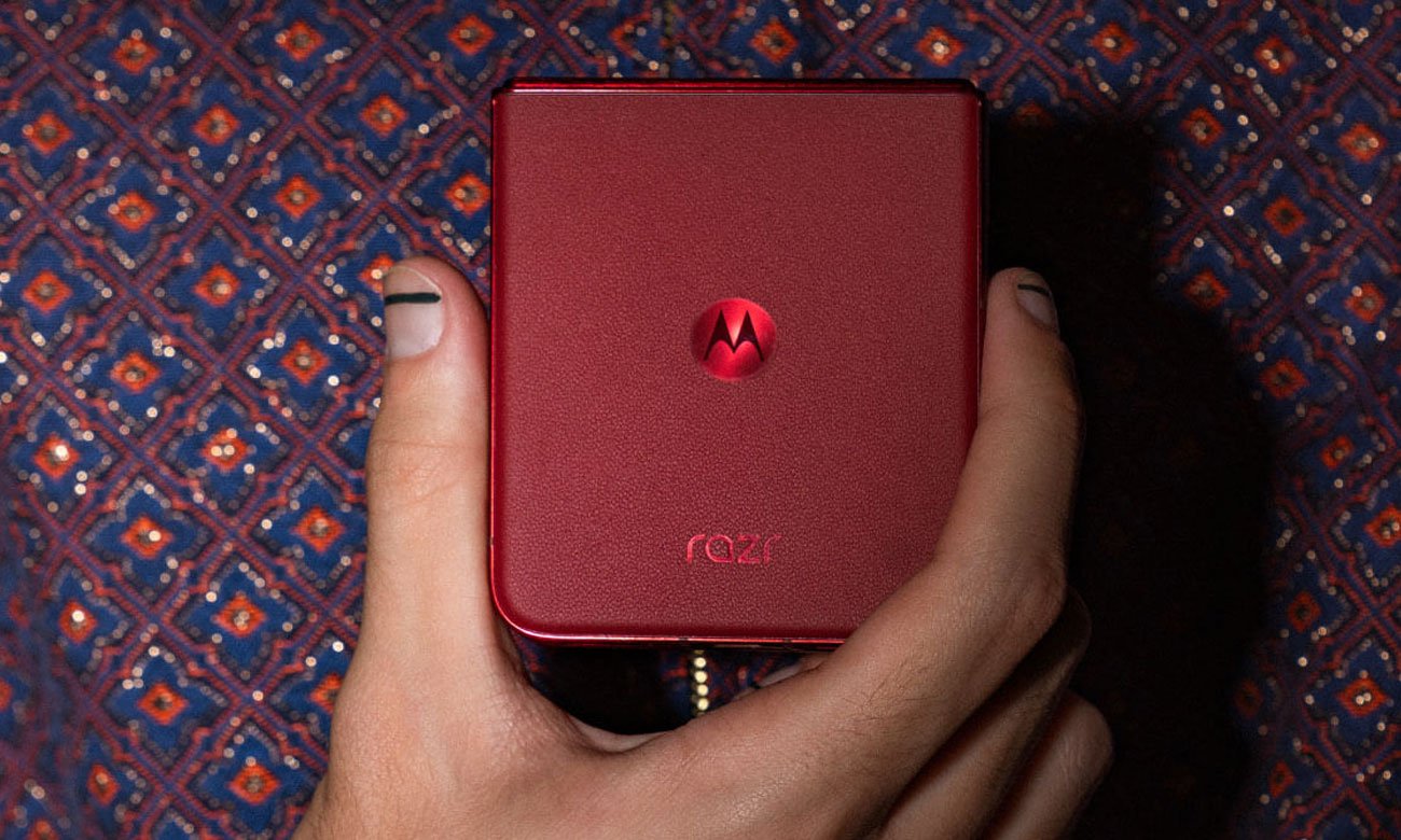 motorola razr 60 ultra 5G Rio Red prezentacja produktu