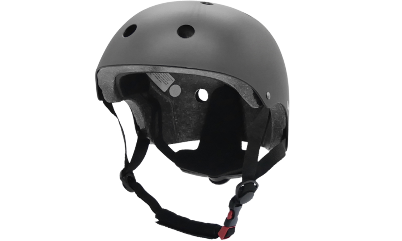 Kask regulowany Motus Czarny - Widok od przodu pod kątem