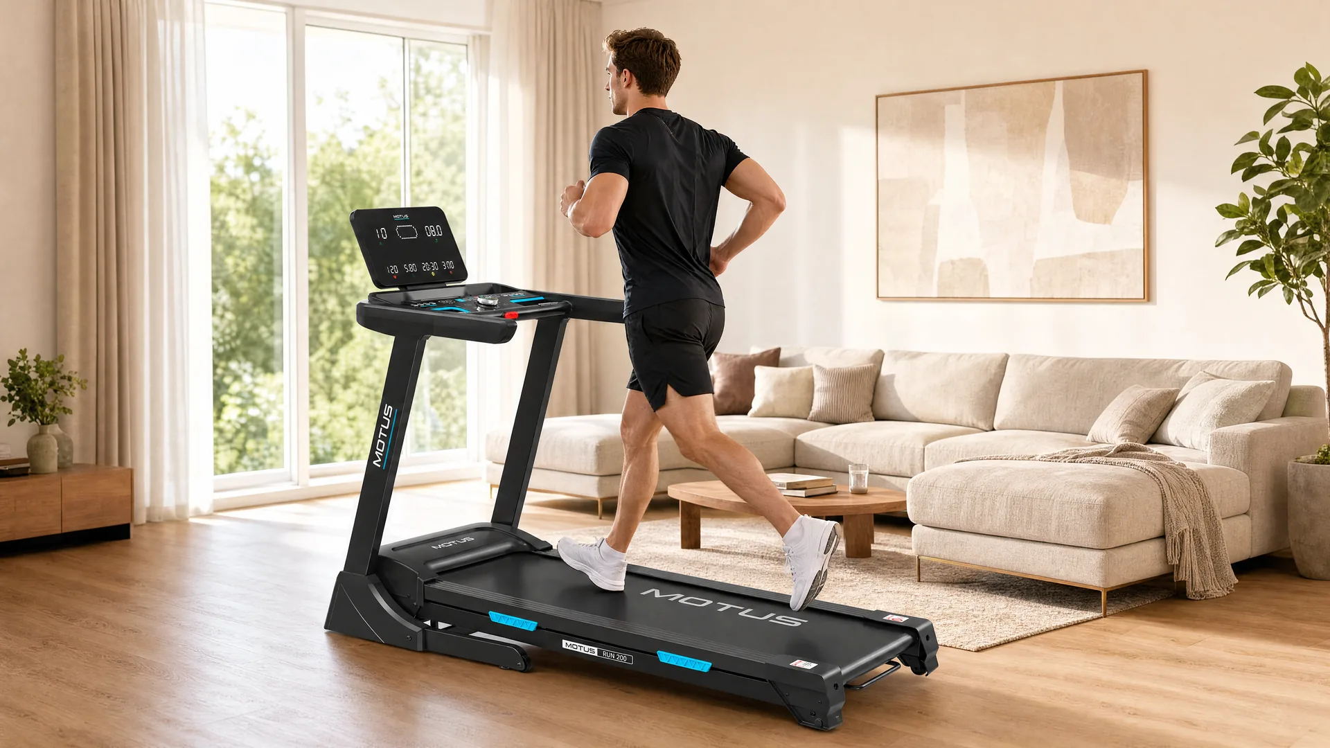 Mężczyzna trenujący na MOTUS RUN 200 w domu