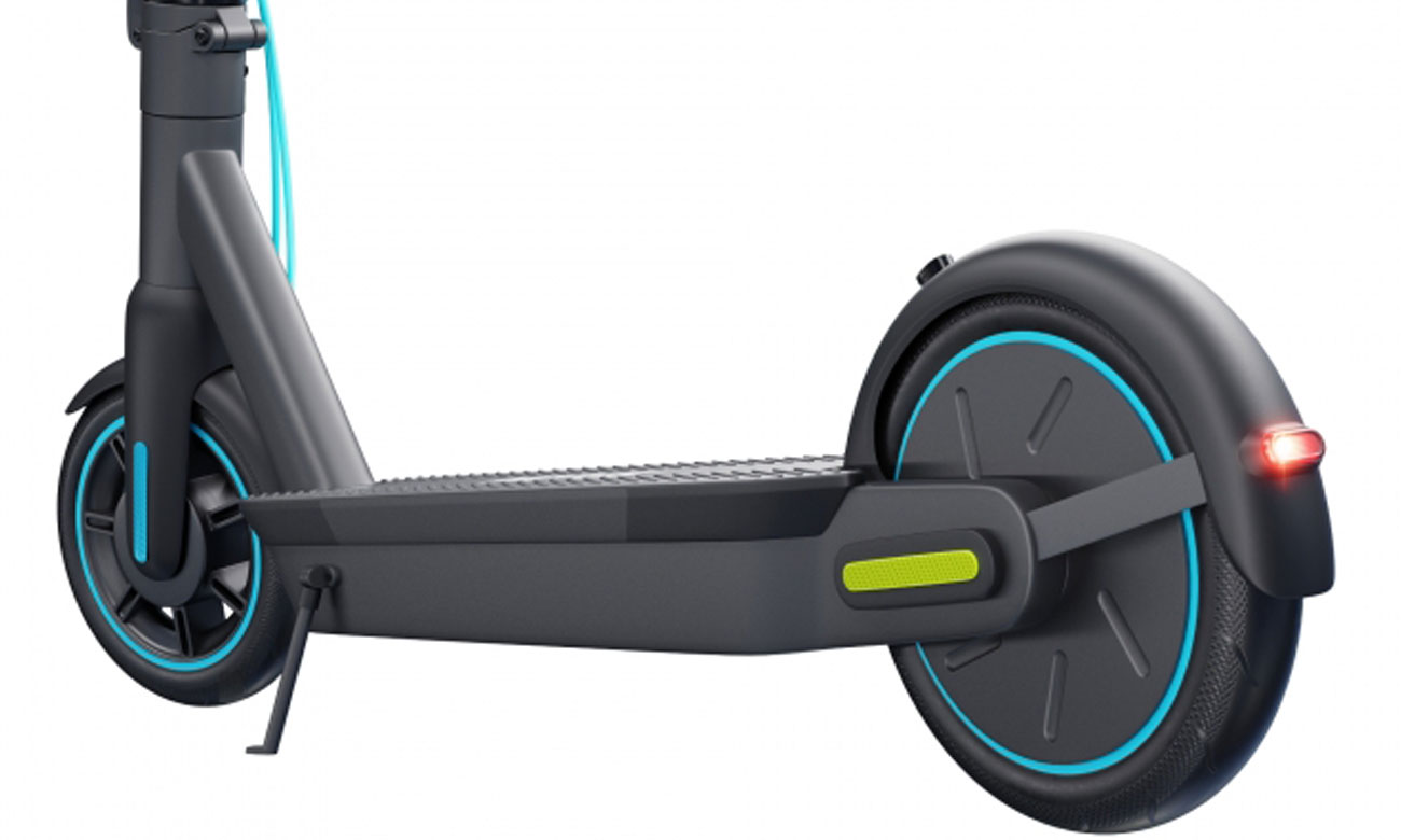 Електричний скутер Motus Scooty 10 2022 - акумулятор 15 Ач