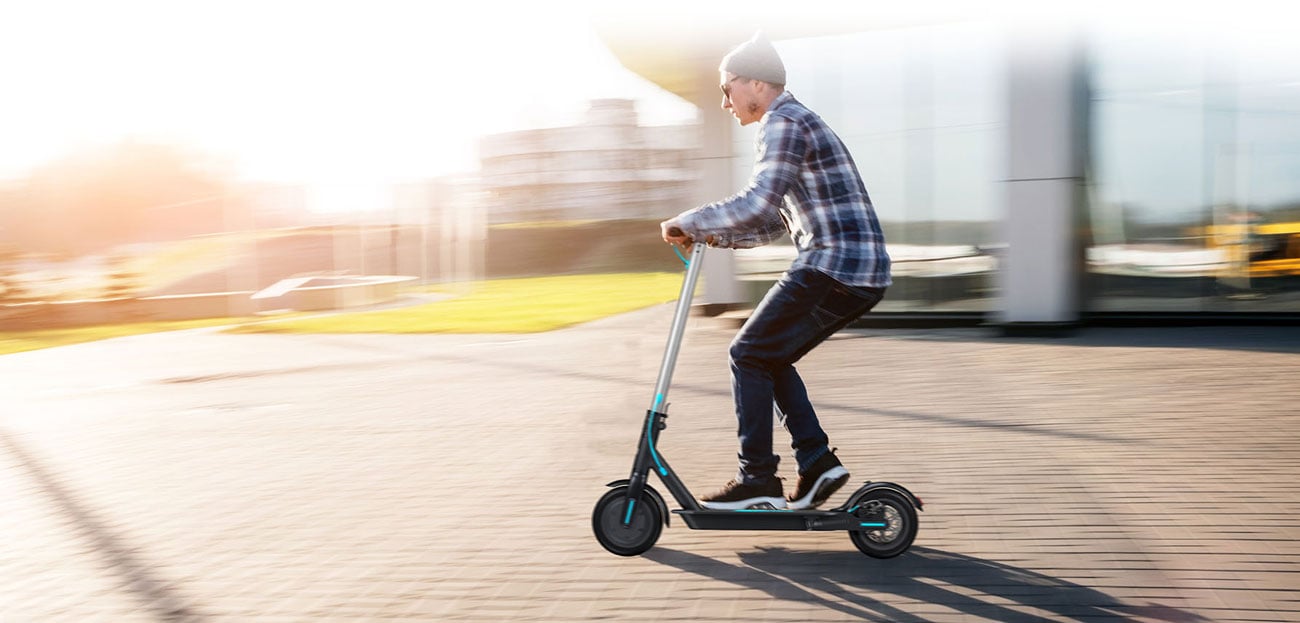 Hulajnoga elektryczna Motus Scooty 8.5 czerwona