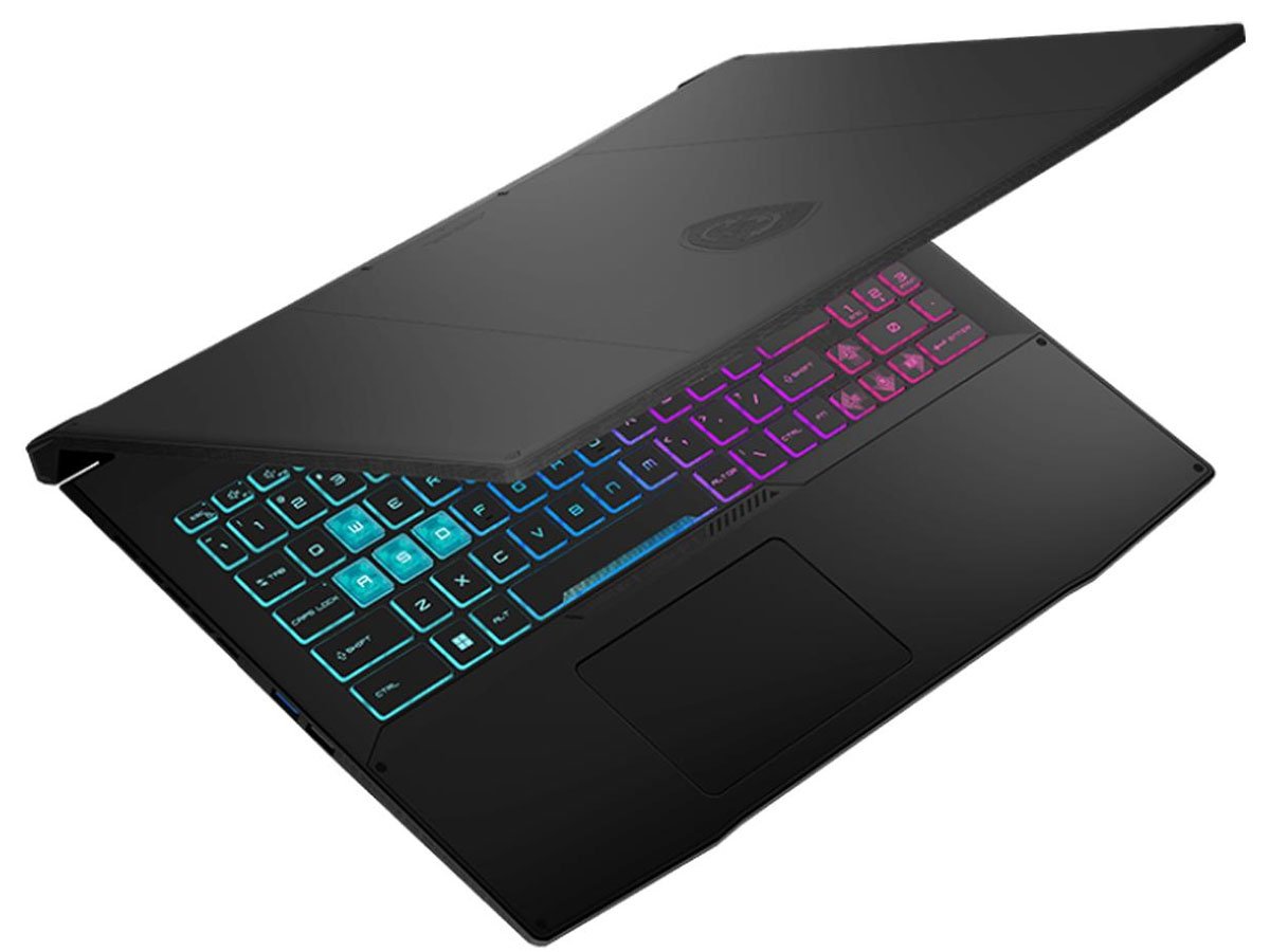 MSI Katana 15 pokrywa matrycy