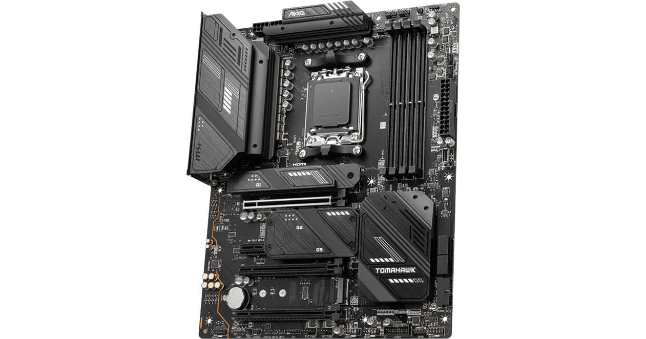 MSI MAG X670E TOMAHAWK WIFI Mobo