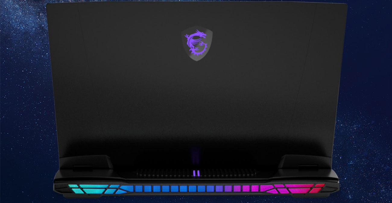 MSI Titan GT77HX obudowa i chłodzenie