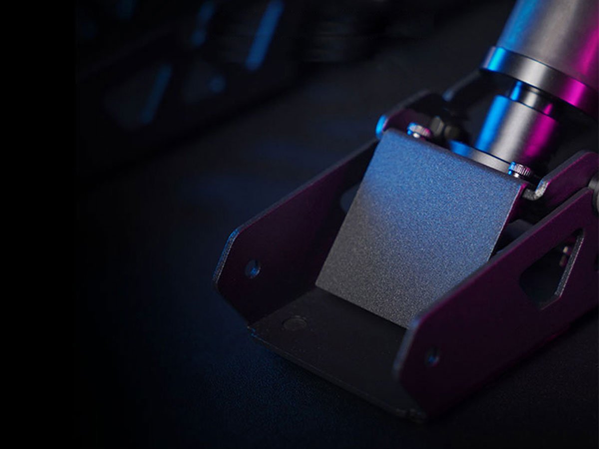 Zestaw pedałów gaz + hamulec z bazą Moza Racing SR-P RS11 - Grafika lifestyle