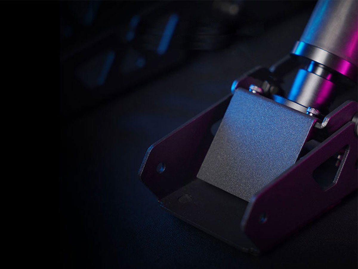 Pedał sprzęgła Moza Racing SR-P RS111 - Grafika lifestyle