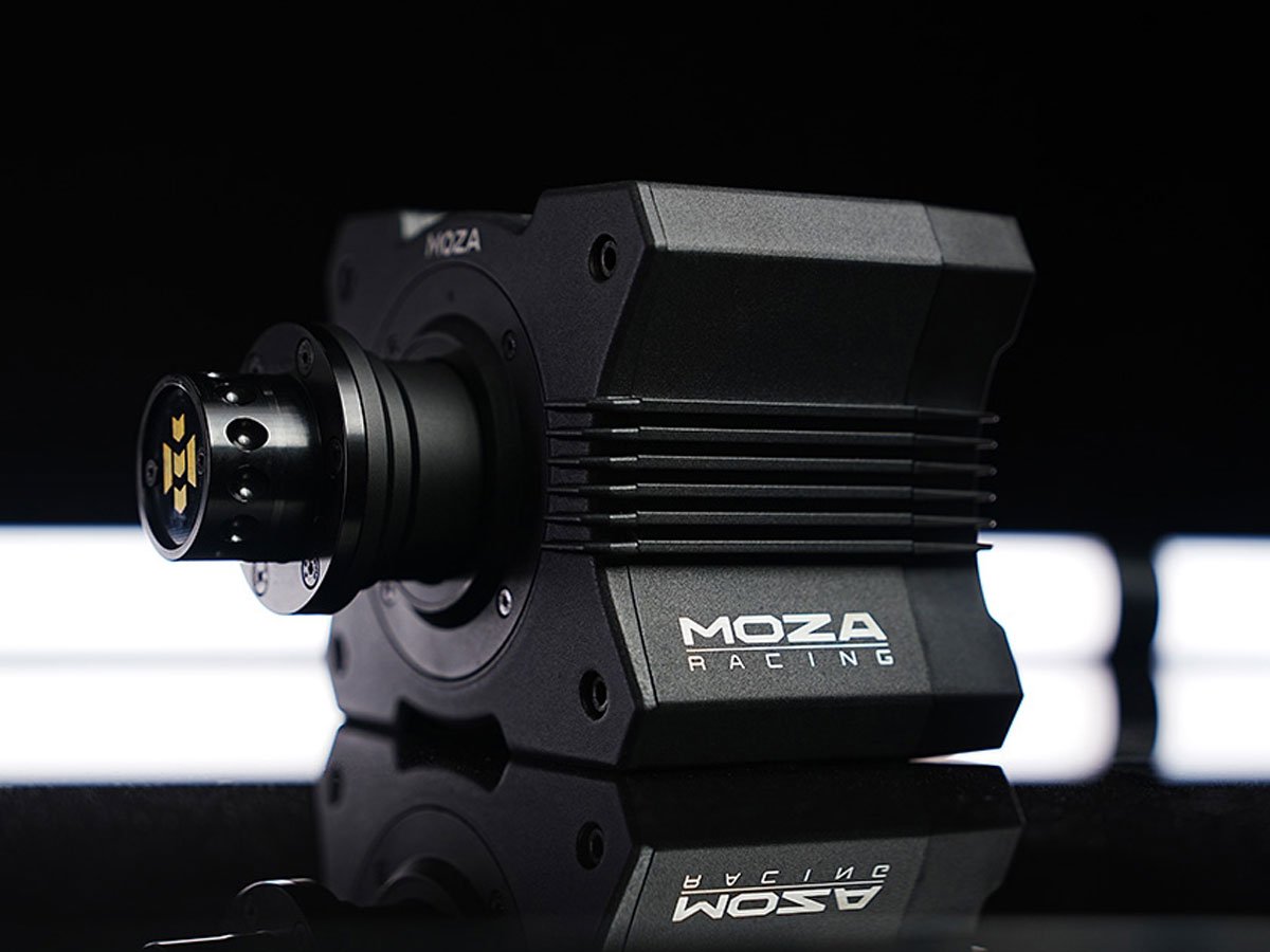 Zestaw gamingowy Moza Racing R5 RS20 (R5 / E5 / SRP-Lite / zaciski R5) - Grafika lifestyle