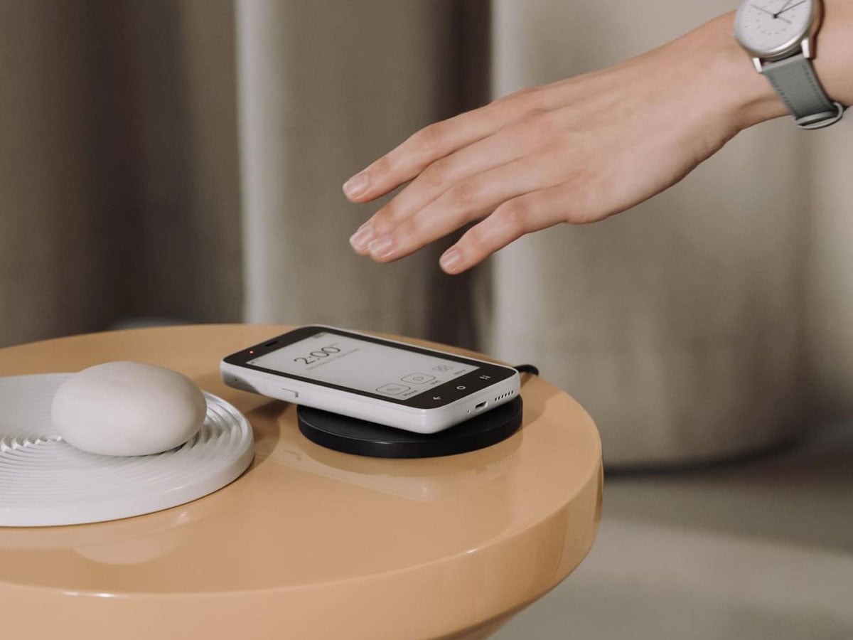 ładowanie bezprzewodowe w mudita kompakt