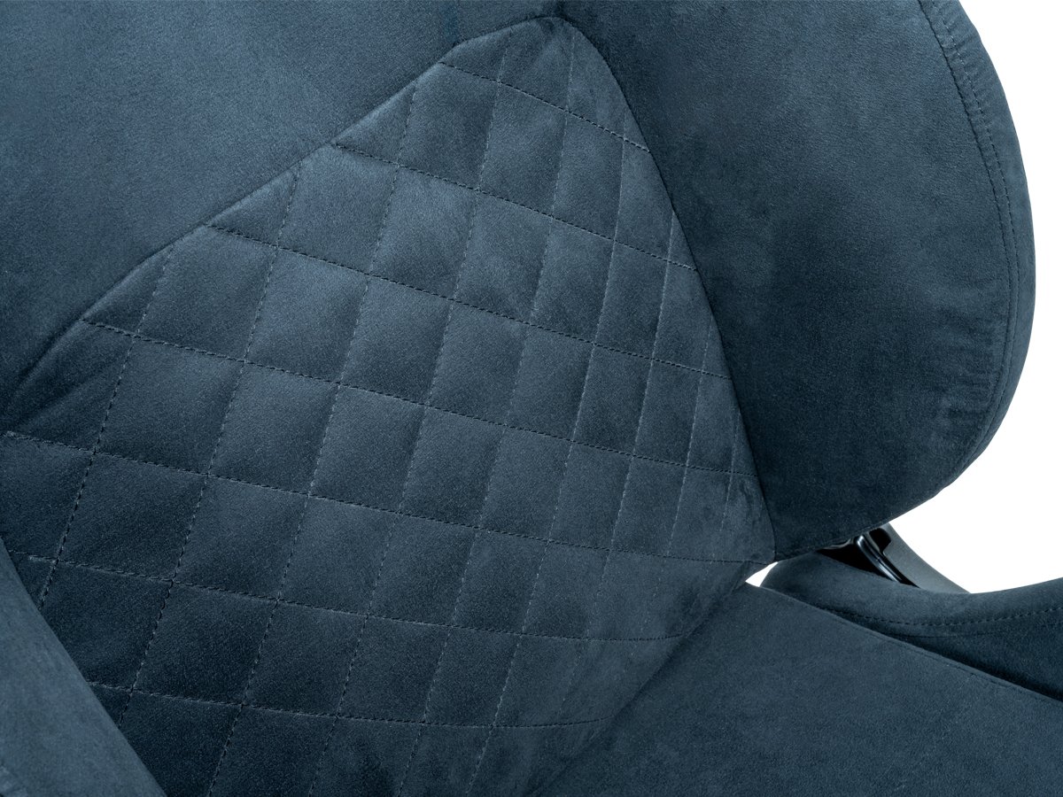 Nacon Racing Seat RM2 Cobra Alcantara Edition - Wysoka jakość wykonania