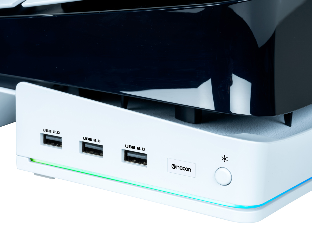 Podstawka pod konsolę PS5 Slim Nacon RGB z HUB USB - Wbudowane porty USB-A 2.0