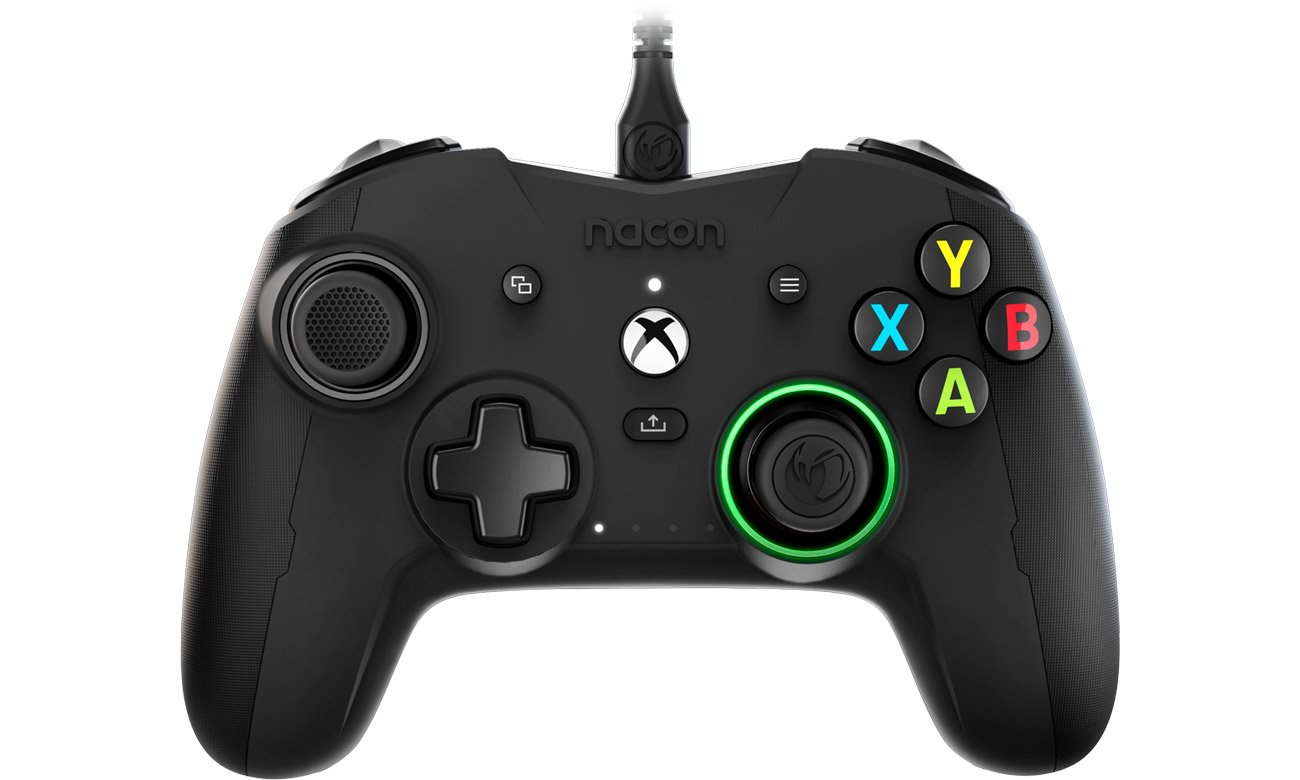 Kontroler przewodowy Nacon XS Pad REVOLUTION X - Widok z przodu