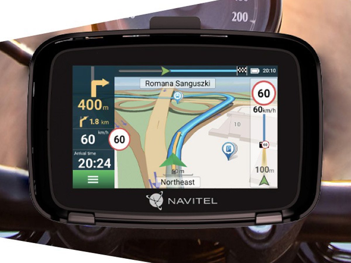 Motorradnavigation Navitel G590 MOTO - Grafik mit Hintergrund