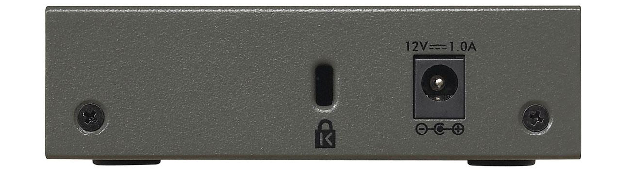 Switch Netgear fs305 zalety