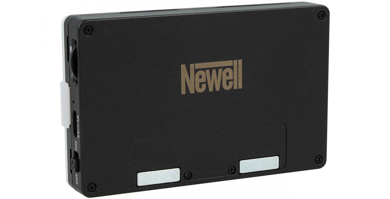 Lampa błyskowa Newell LED Lux 1600