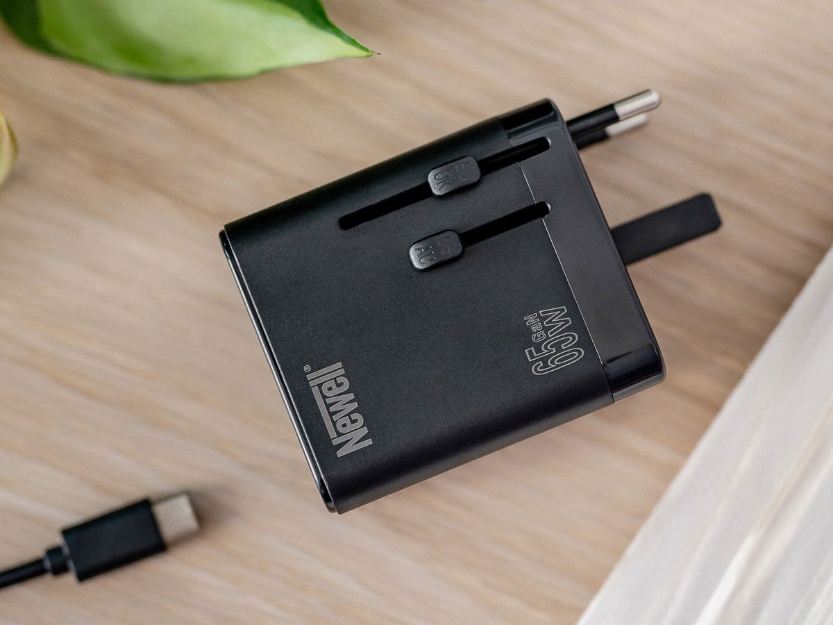Newell Ładowarka sieciowa GaN travel adapter 65 W