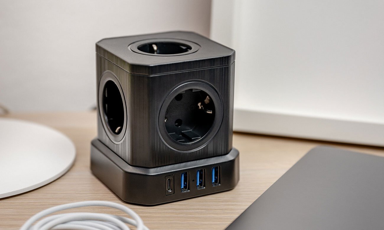 Kostka zasilająca Newell GaN Power Cube 9w1 - czarna