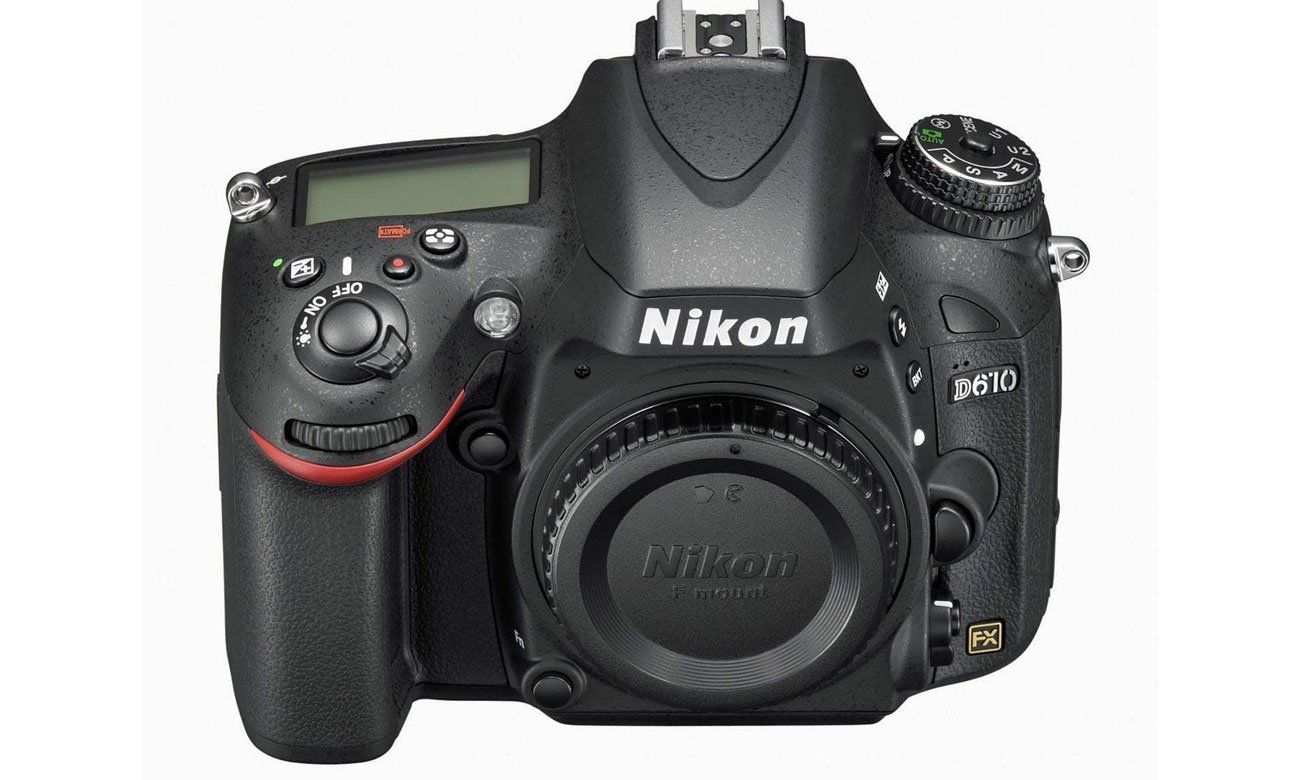 Nikon D610 czarny AF-S-24-85 Widok