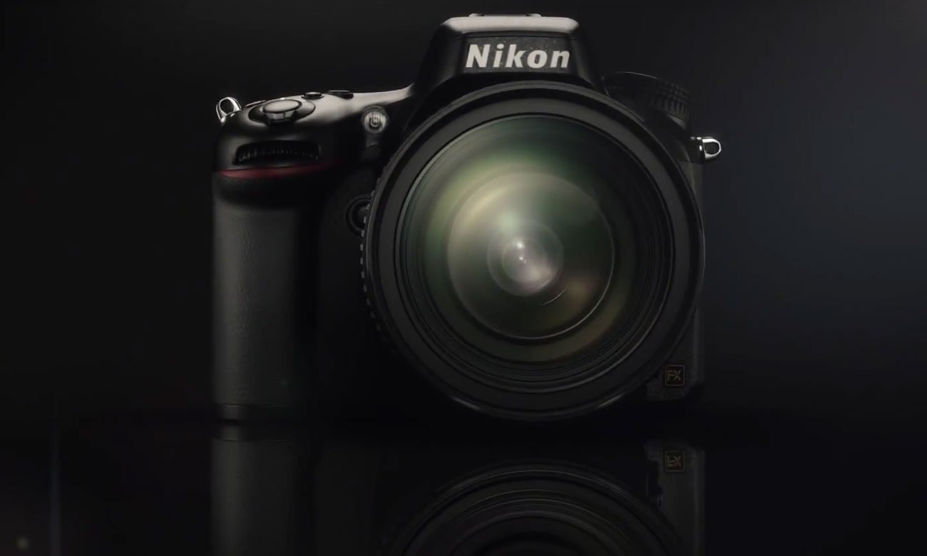 Nikon D610 czarny AF-S-24-85 czarne tlo