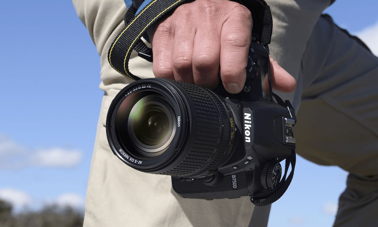 Nikon D7500 AF S DX 18 105 Wytrzymalosc