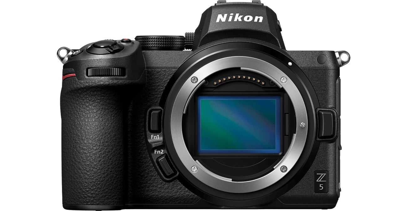 Професійний фотоапарат Nikon Z5 24-50 мм