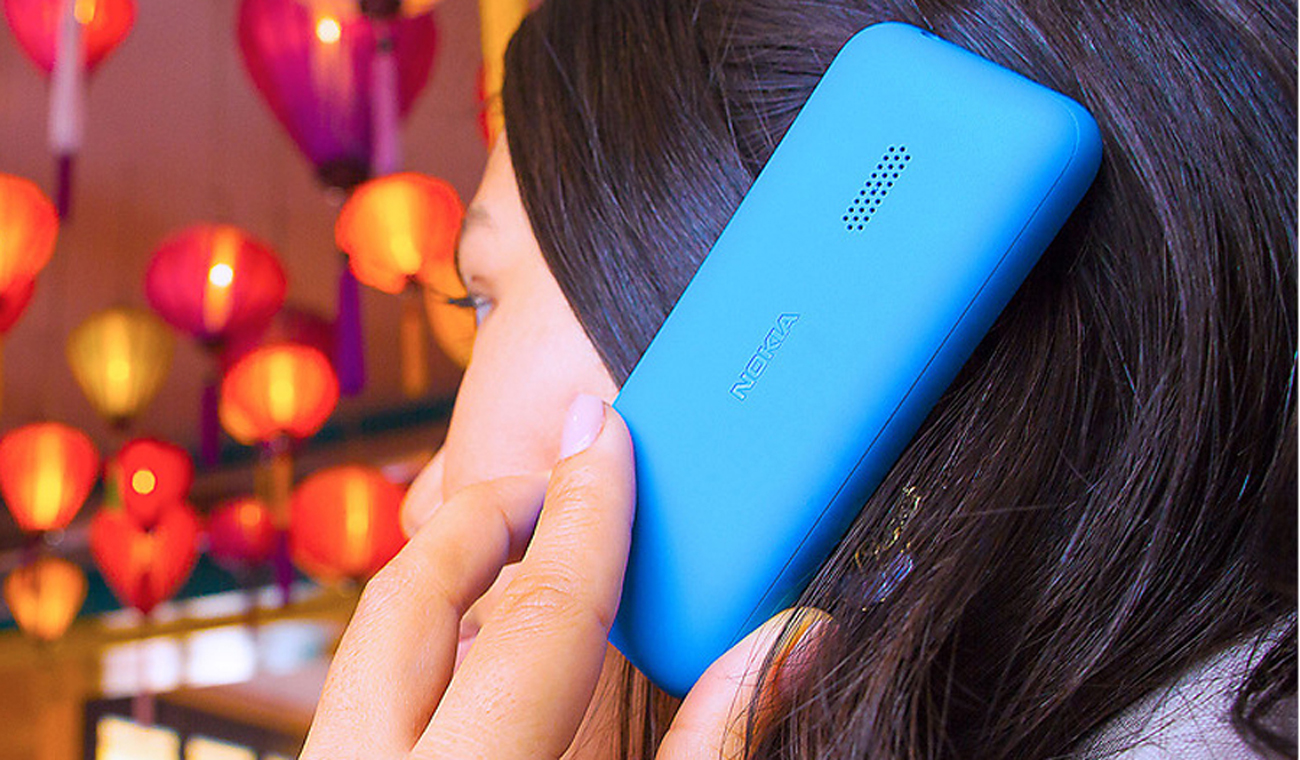 Nokia 105 Dual SIM niebieski budzik zegar gry