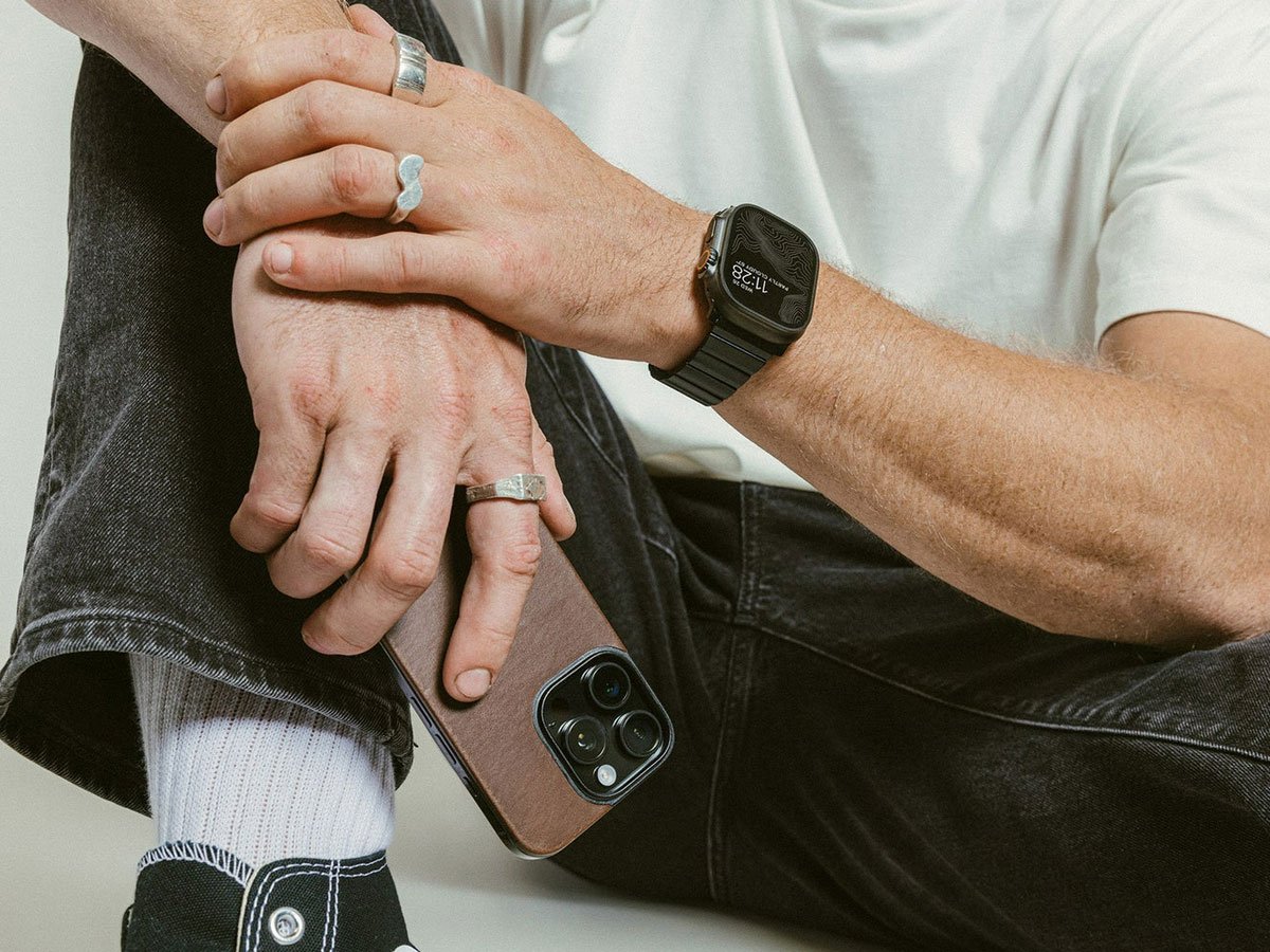 Nomad Titanium Band wygląd