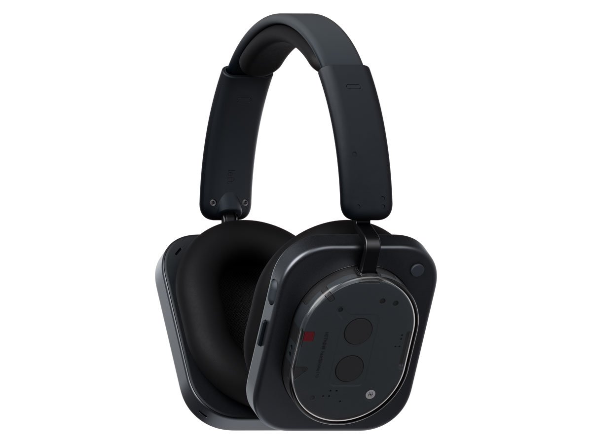 Słuchawki bezprzewodowe Nothing Headphone (1) Black - Widok od przodu pod kątem