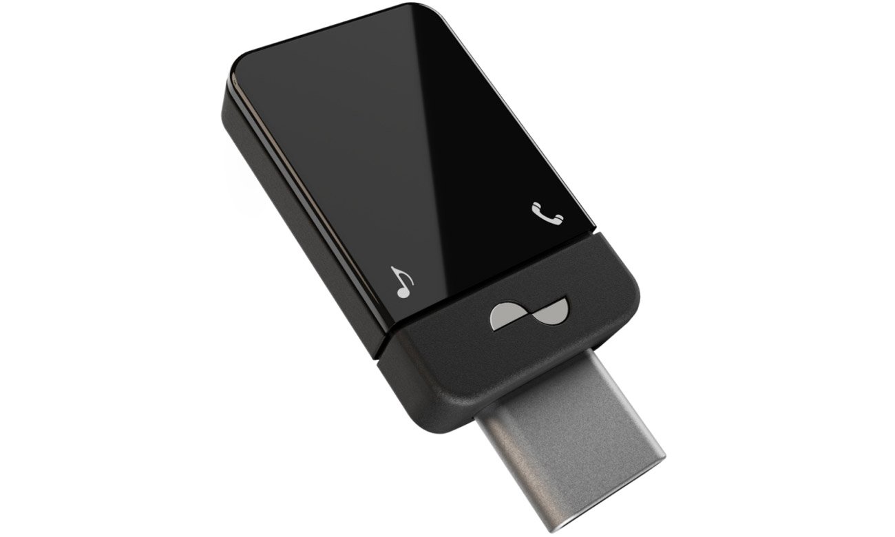 Transmiter audio Nura BT 5.3 podpięty do laptopa