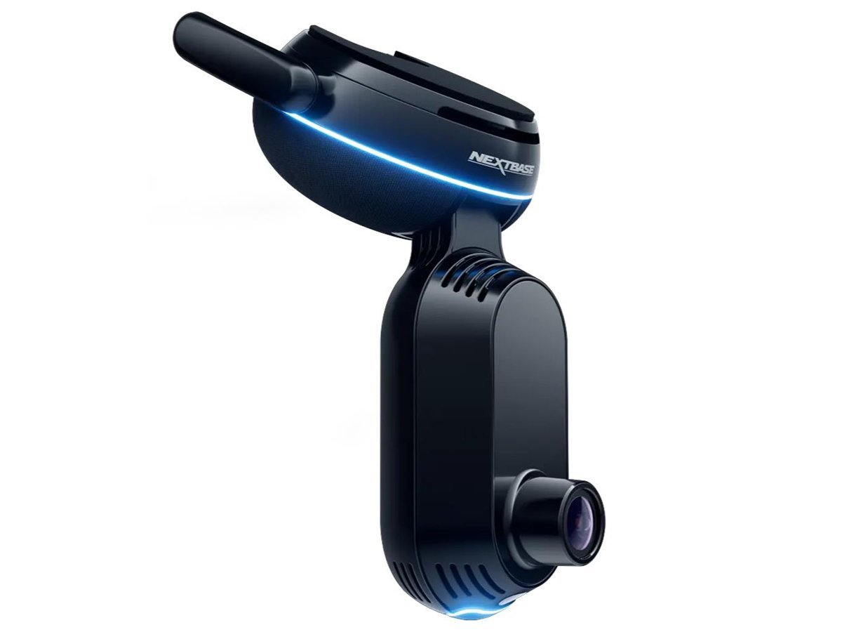 Wideorejestrator Nextbase IQ - Widok od przodu pod kątem