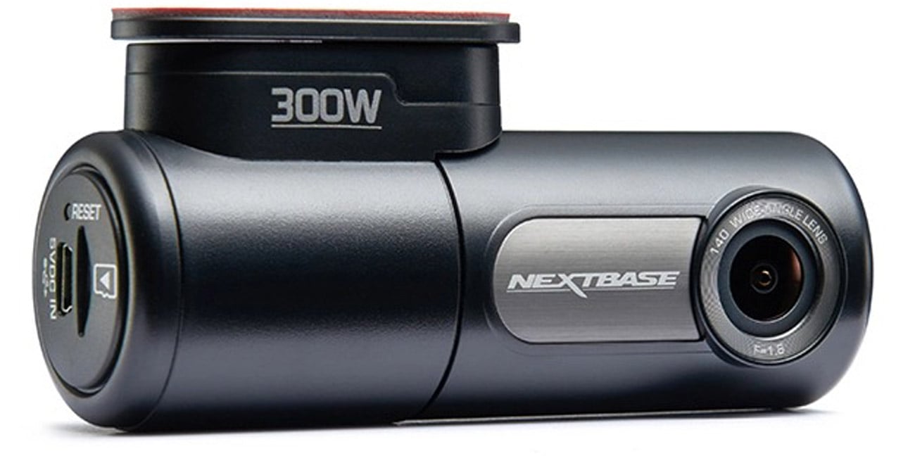 Wideorejestrator Nextbase 300W Dash Cam - Widok od przodu pod kątem