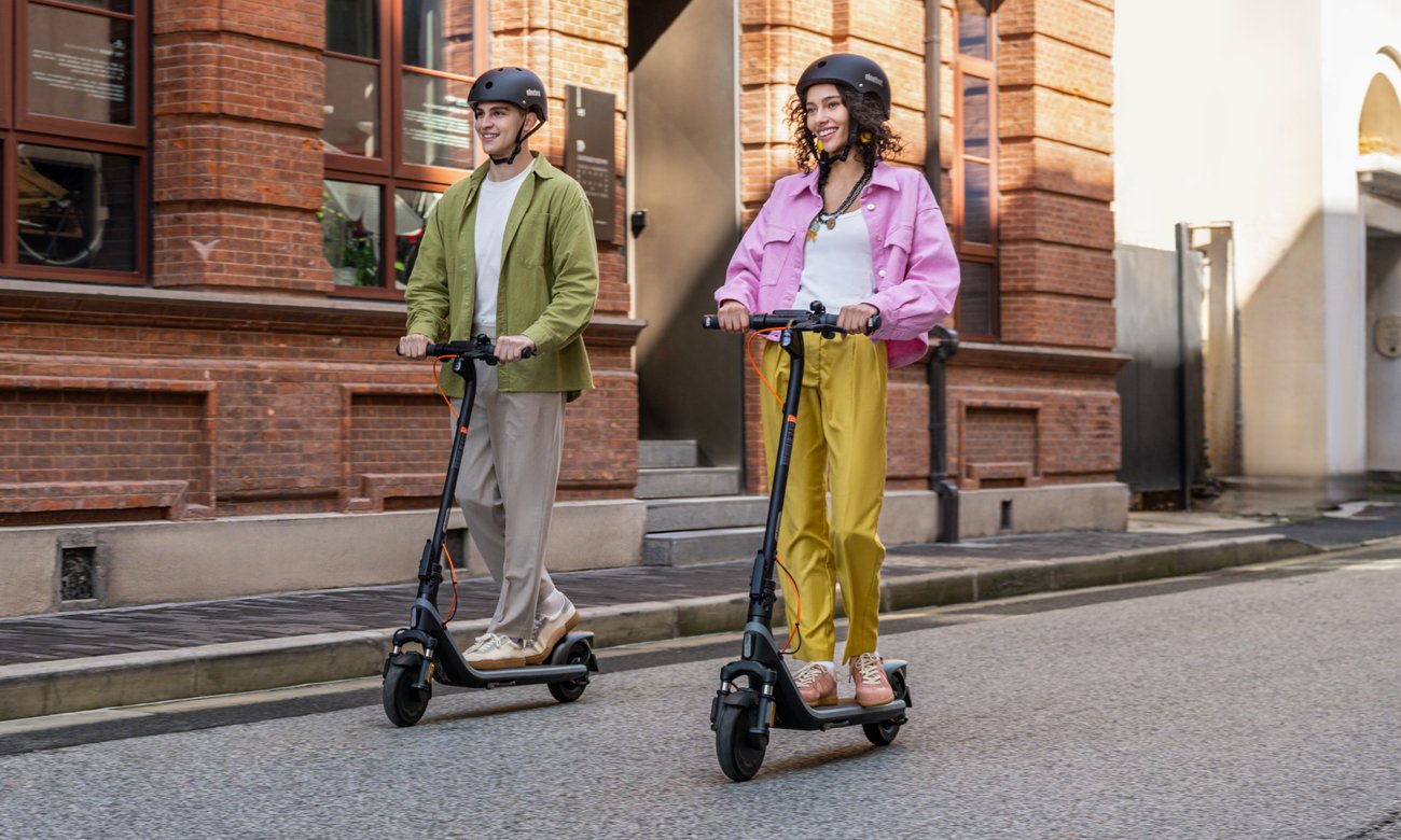 Hulajnoga elektryczna Segway-Ninebot E2 E II - Grafika lifestyle