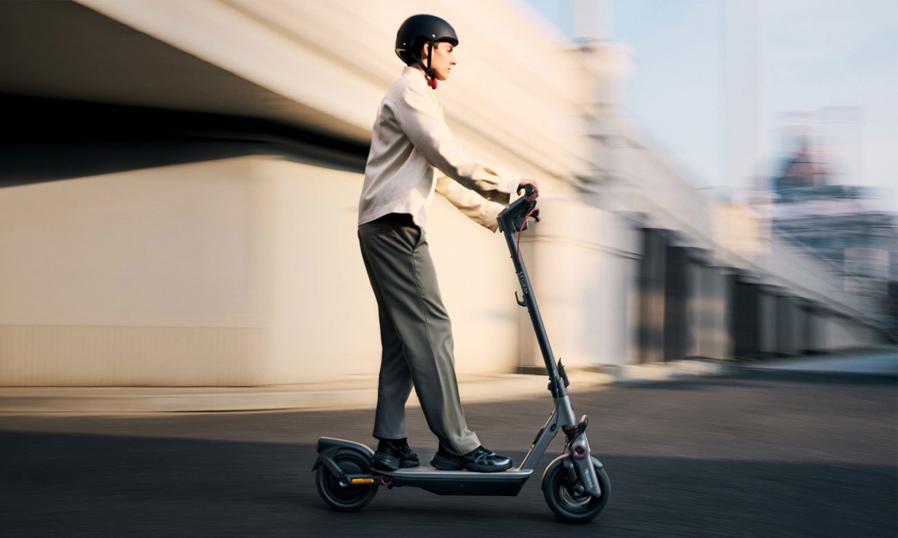 Hulajnoga elektryczna Segway-Ninebot F3 D - Grafika lifestyle