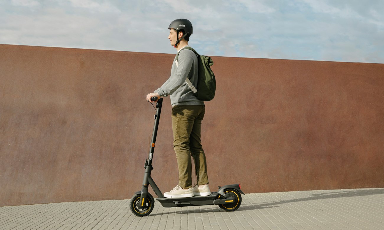 Hulajnoga elektryczna Segway-Ninebot KickScooter MAX G2D - Silnik o mocy wyjściowej 450 W