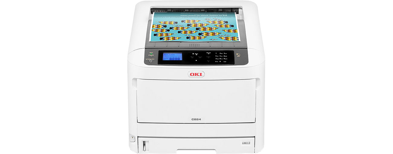 OKI C824n - Widok z przodu, wyświetlacz, NFC