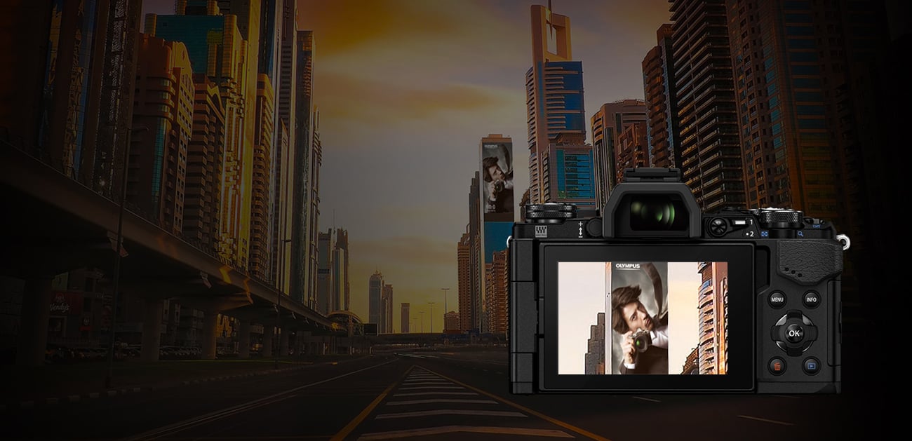 Olympus OM-D E-M5 II Pancake Kit czarny + 14-42 EZ