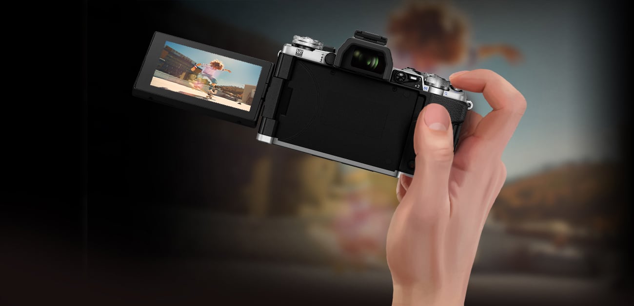 Olympus OM-D E-M5 II Pancake Kit czarny + 14-42 EZ