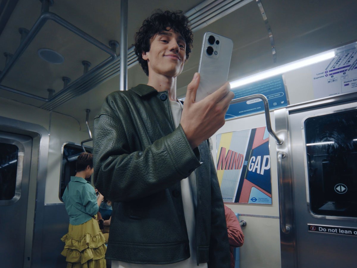 OPPO Reno13 5G aparat
