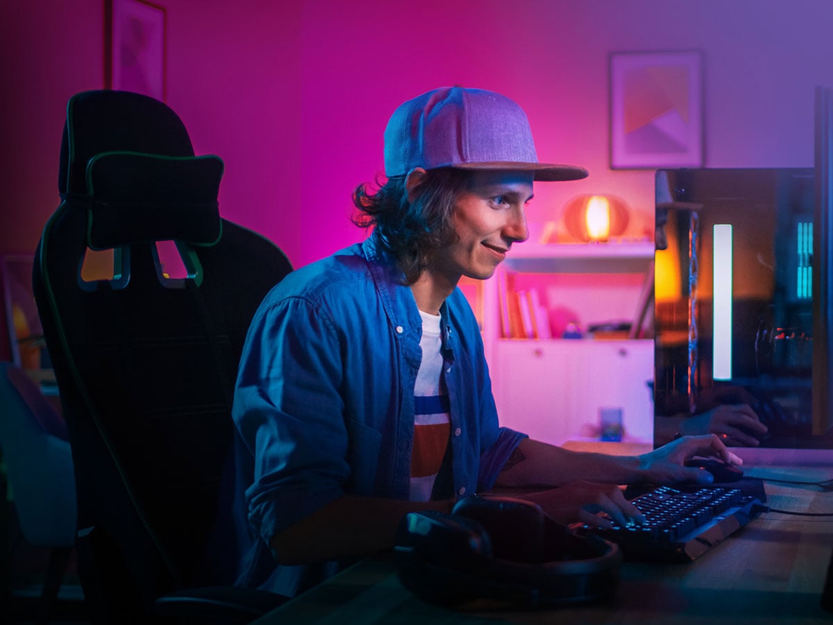 Uniwersalny uchwyt do dwóch monitorów One For All DM8210