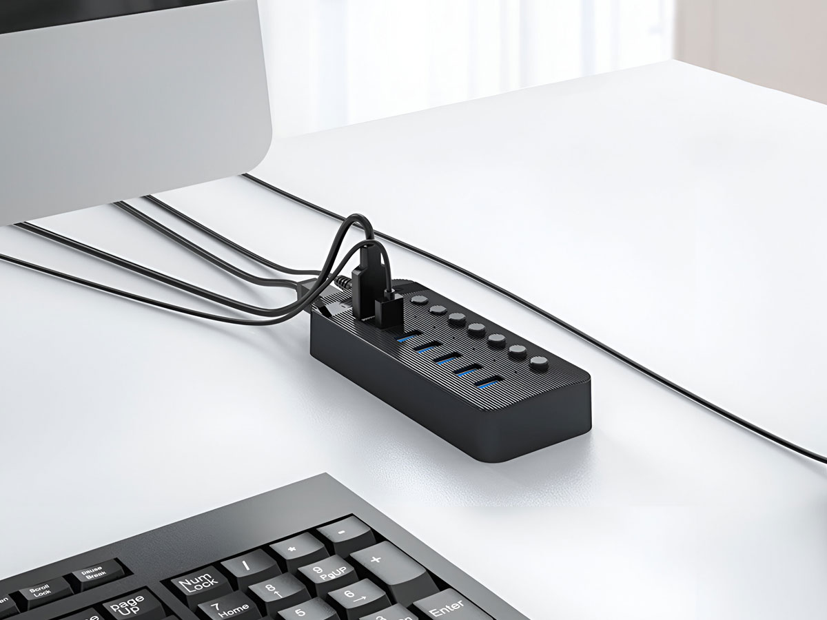 Orico 7x USB-A 3.0 z włącznikami - czarny