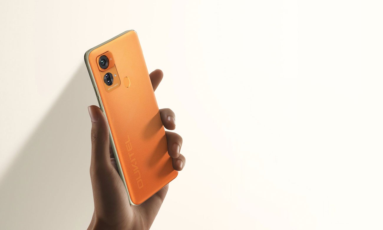 OUKITEL C33 smartfon
