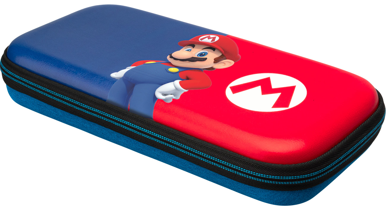 Etui PDP Slim Travel Deluxe MARIO do Nintendo Switch / Switch Lite - Widok od przodu pod kątem