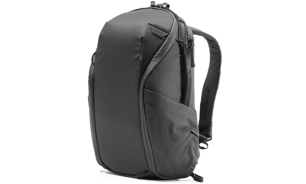 Plecak Peak Design Everyday Backpack 15L Zip v2 Czarny - Widok od przodu pod kątem