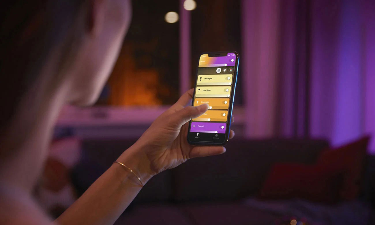 Lampa sufitowa Philips Hue White and Color Ambiance Infuse M Czarna - Sterowanie Bluetooth
