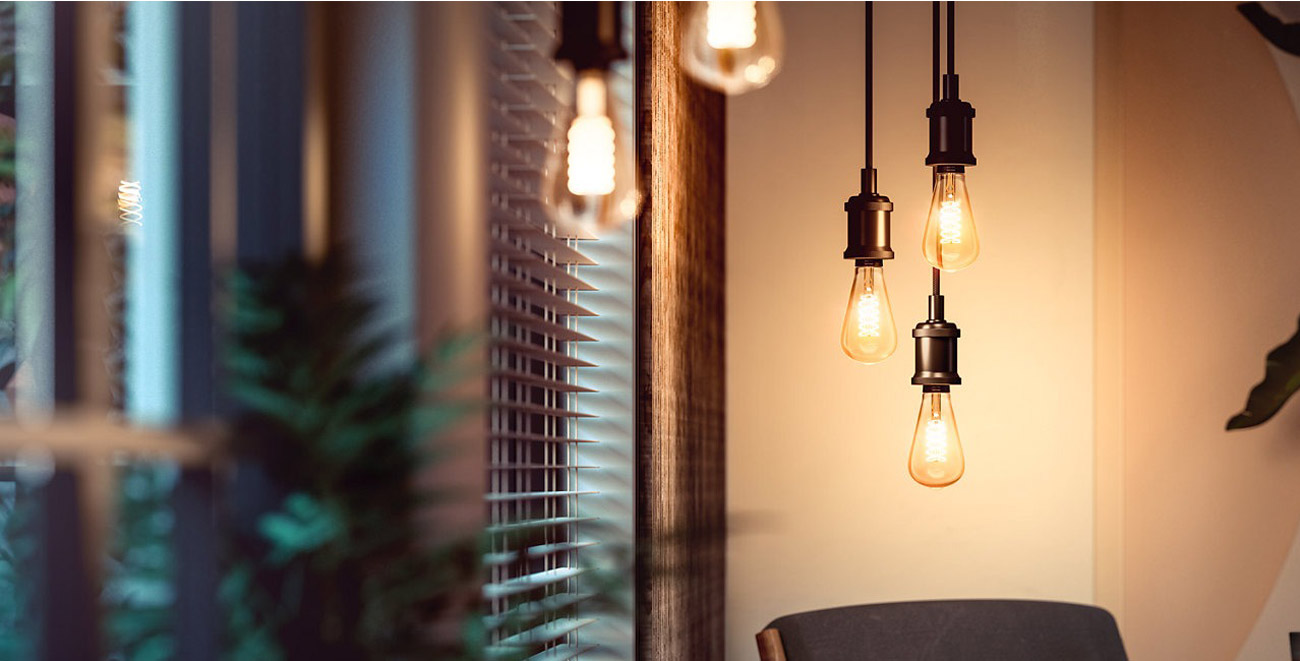 Philips Hue White Retro ST72 Filament Edison (1szt. E27)